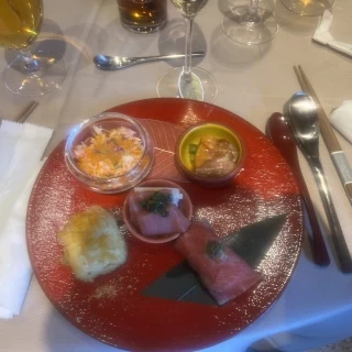 1番最初に出てきた料理です