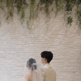 白を基調としている挙式会場です