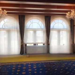プラージュの披露宴会場です
ひな席側