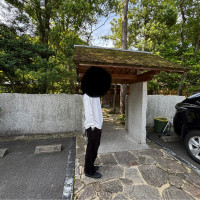 サロン、親族待合入り口