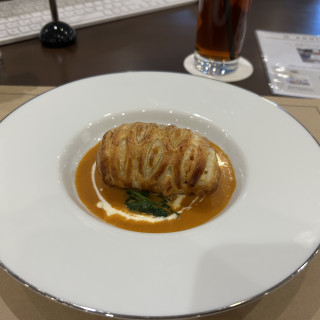 ヒラメのパイ包み