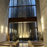 天井が高く、神秘的な雰囲気です。