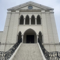 福岡タワーが見えるチャペル