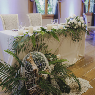 海を連想させる装花