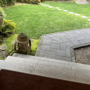 お庭の段差です。|752681さんのTHE GARDEN PLACE SOSHUEN（ザ・ガーデン・プレイス 蘇州園）の写真(2462738)