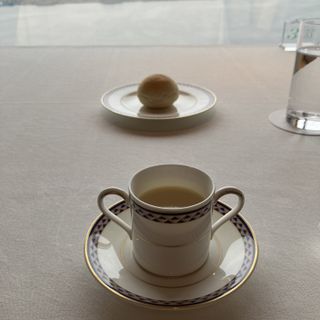パンとオニオンスープ