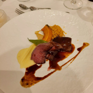 お肉料理盛り付け|752965さんのアルマリアンTOKYOの写真(2470792)