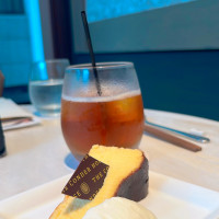 人気のバスクチーズケーキ