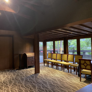 テラスルーム控室です。披露宴会場のすぐ隣です。|753007さんのTHE GARDEN PLACE SOSHUEN（ザ・ガーデン・プレイス 蘇州園）の写真(2469320)