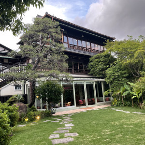 ガーデンから見た披露宴会場です。|753007さんのTHE GARDEN PLACE SOSHUEN（ザ・ガーデン・プレイス 蘇州園）の写真(2469318)