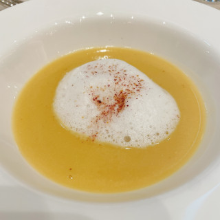 季節野菜のポタージュスープ