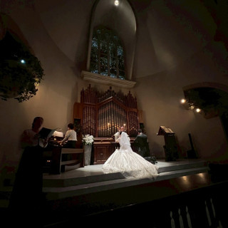 チャペル内の挙式中