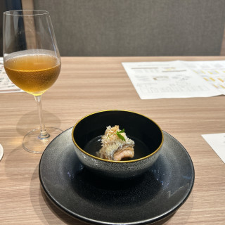 リーフワイン(東方美人)
甘鯛の鱗焼き 料亭河文一番出汁