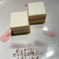 デザートの試食