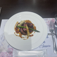 メインのお肉料理
