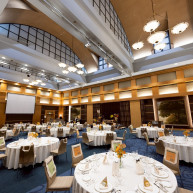 披露宴会場の雰囲気です