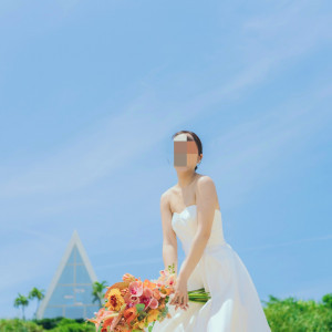 お花なげる前の海での写真|753778さんのザ・ギノザリゾート 美らの教会/アールイズ・ウエディングの写真(2470092)