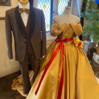 プーさん好きな新郎新婦をイメージした衣装。