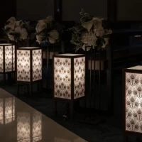 挙式会場のライト