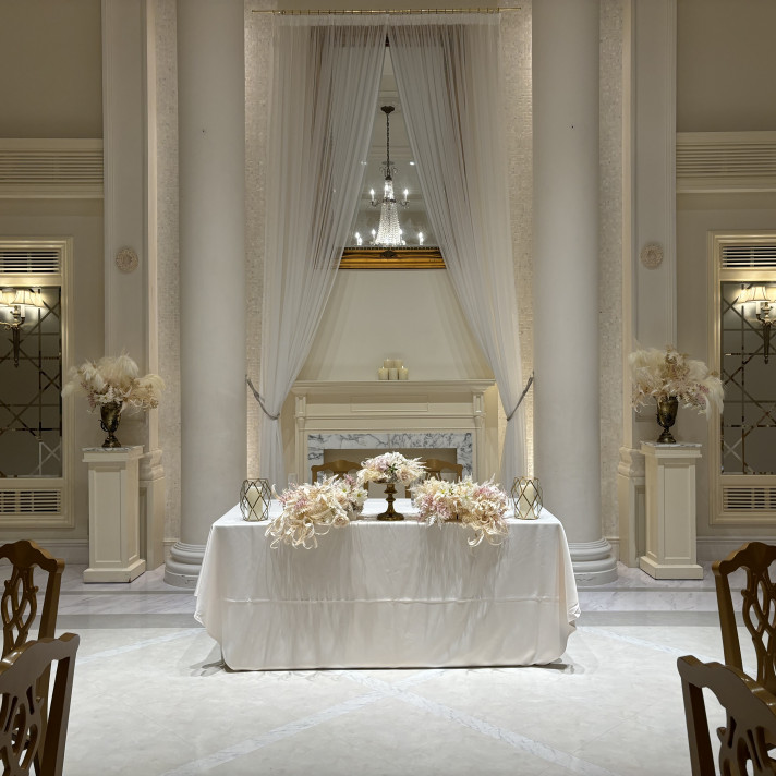 披露宴会場の高砂