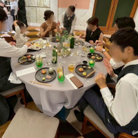 大人も思わず頼んでしまうメロンクリームソーダ！