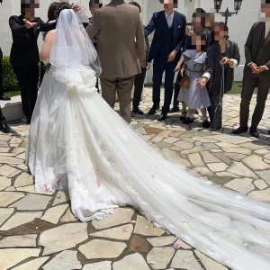 フラワーシャワー
階段も長く新郎新婦をじっくり見れます！|754341さんのアニヴェルセル 大宮の写真(2473413)