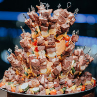 ウェディングケーキの代わりにシュラスコをオーダーしました