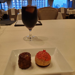 味はもちろんのこと、品のある雰囲気も良い。