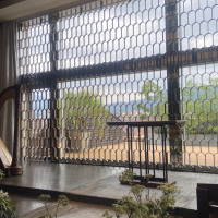 自然光あふれる挙式会場