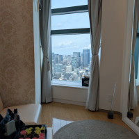 控室からスカイツリーが見えます！