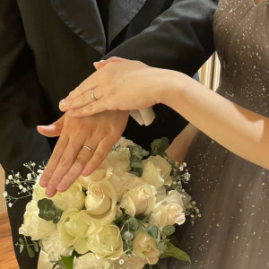 カラードレスとブーケ|754625さんのノートルダム横浜みなとみらい/FIVESTAR WEDDINGの写真(2472319)