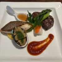 お肉がソースと合っていてとても美味しかったです。