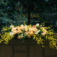 新郎新婦席のお花
