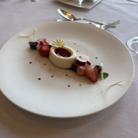 試食のコース、デザートがとても可愛いかったです。