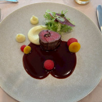 メイン肉料理です