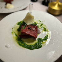 メイン肉料理