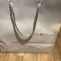 引き出物の豪華な袋
