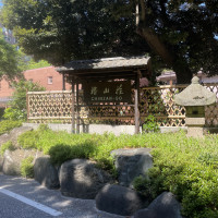 敷地入り口の看板