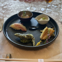 小鮎の磯辺揚げ、甘鯛の鱗揚げと旬野菜のフラット、他