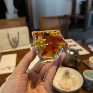 前菜のひとつ、季節野菜のカクテル✨