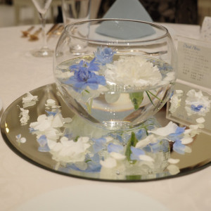 男性ゲストが多かったので、水中花にして小ぶりだけど華やかに|757741さんのアルカンシエル横浜 luxemariage（アルカンシエルグループ）の写真(2560332)