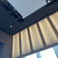 少し和風な感じもあるデザイン
