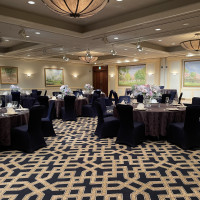 中サイズの披露宴会場