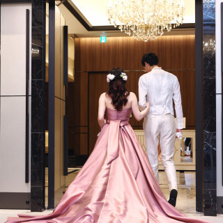 披露宴退場です