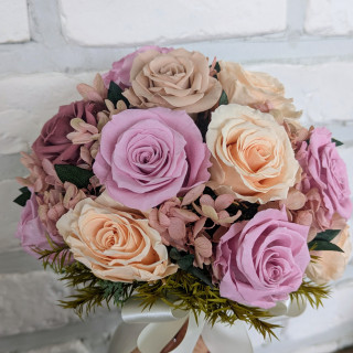 お花屋さんとも綿密な打ち合わせ