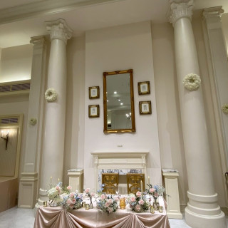 テーブル席にしました。
装花が大変満足です。