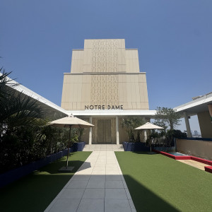 青空が見えて綺麗！|758158さんのノートルダム大阪ONE/FIVESTAR WEDDINGの写真(2475628)