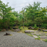 ラウンジから見える庭園