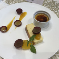 ブリュレとチーズケーキ。甘すぎずちょうどいい味だった。