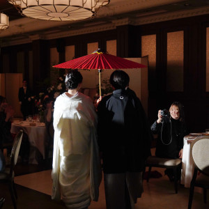 入場シーン|758567さんのKOTOWA 鎌倉 鶴ヶ岡会館（コトワ 鎌倉 鶴ヶ岡会館）の写真(2476881)